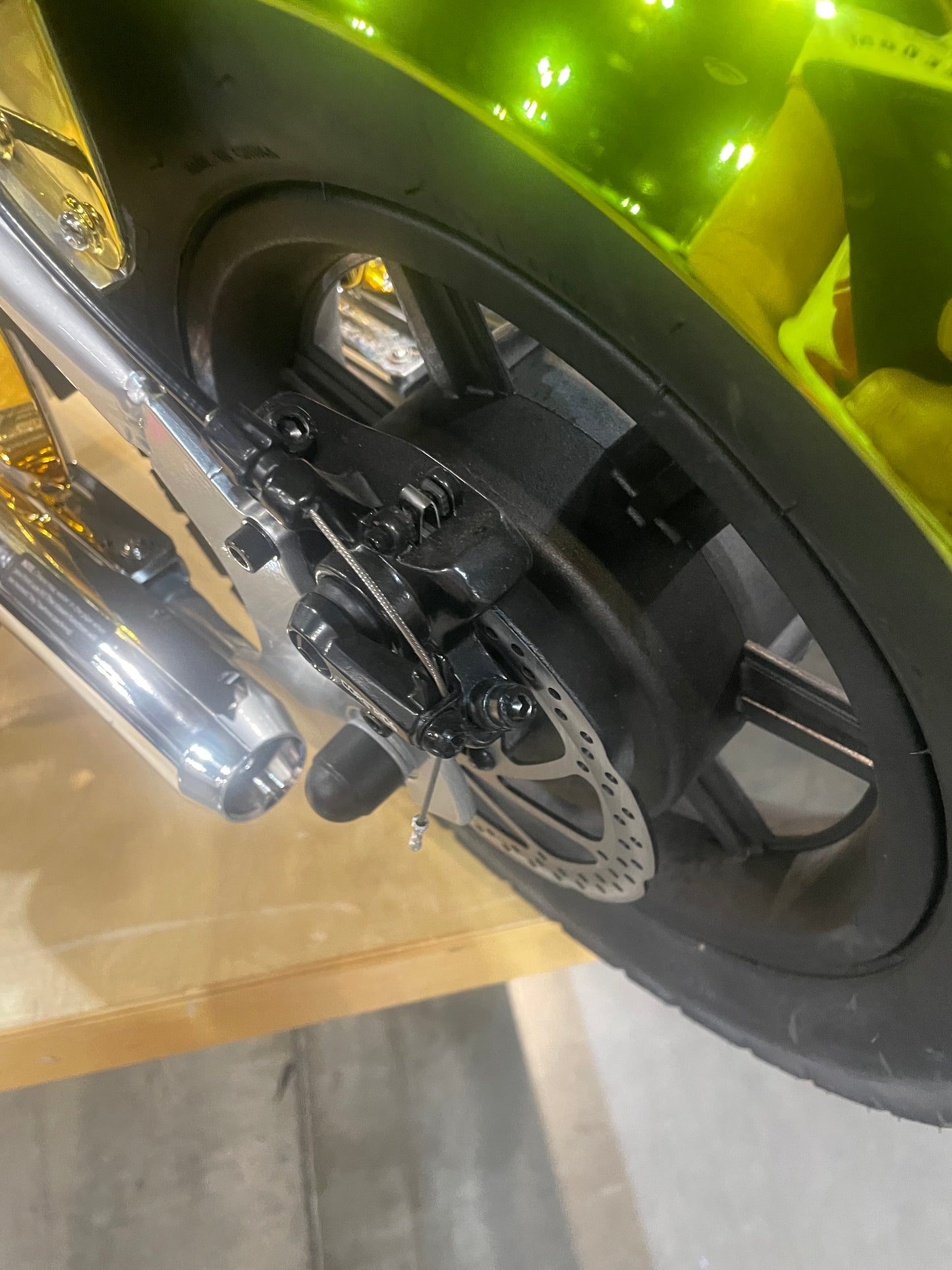 Hyper GoGo M5 kids E Bike