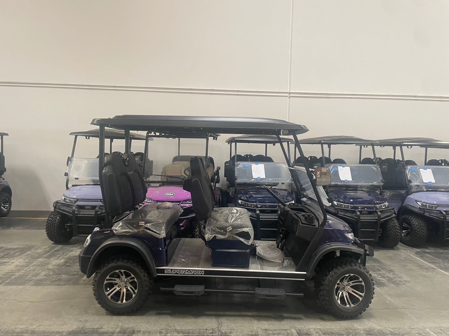 Supermach *NEW* 4-SEATER ELECTRIC GOLF CART