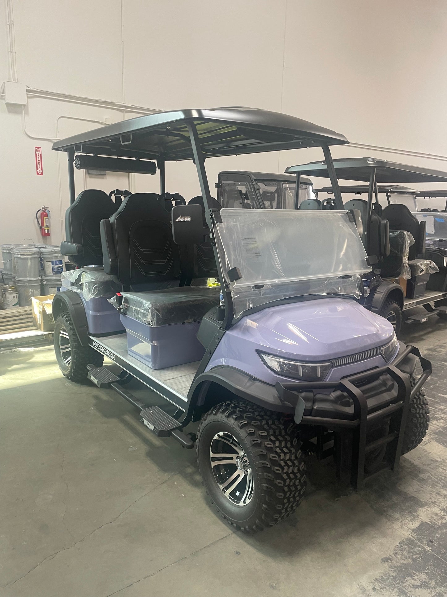 Supermach *NEW* 4-SEATER ELECTRIC GOLF CART