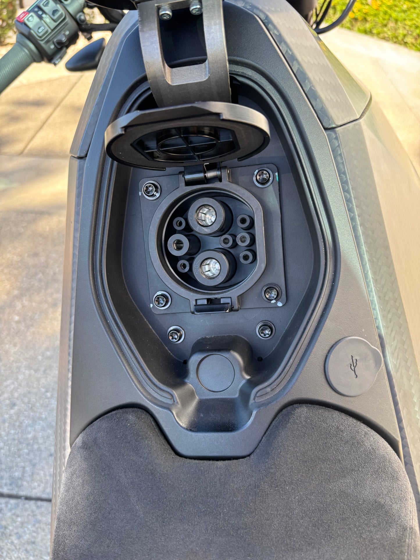 DAVINCI DC100 SuperBike